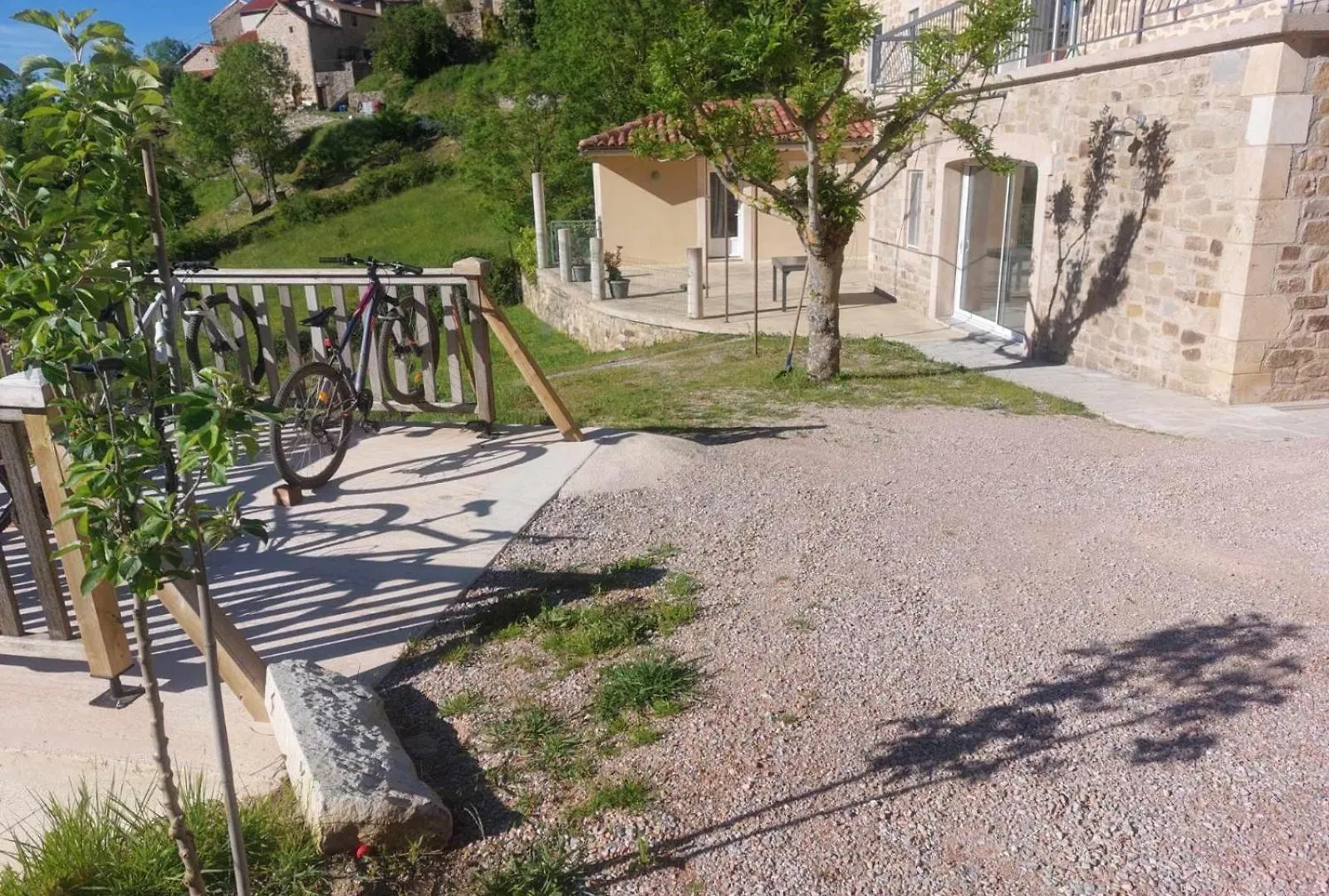 Apartment Ferienwohnung La Bergerie Saint-Rome-de-Cernon